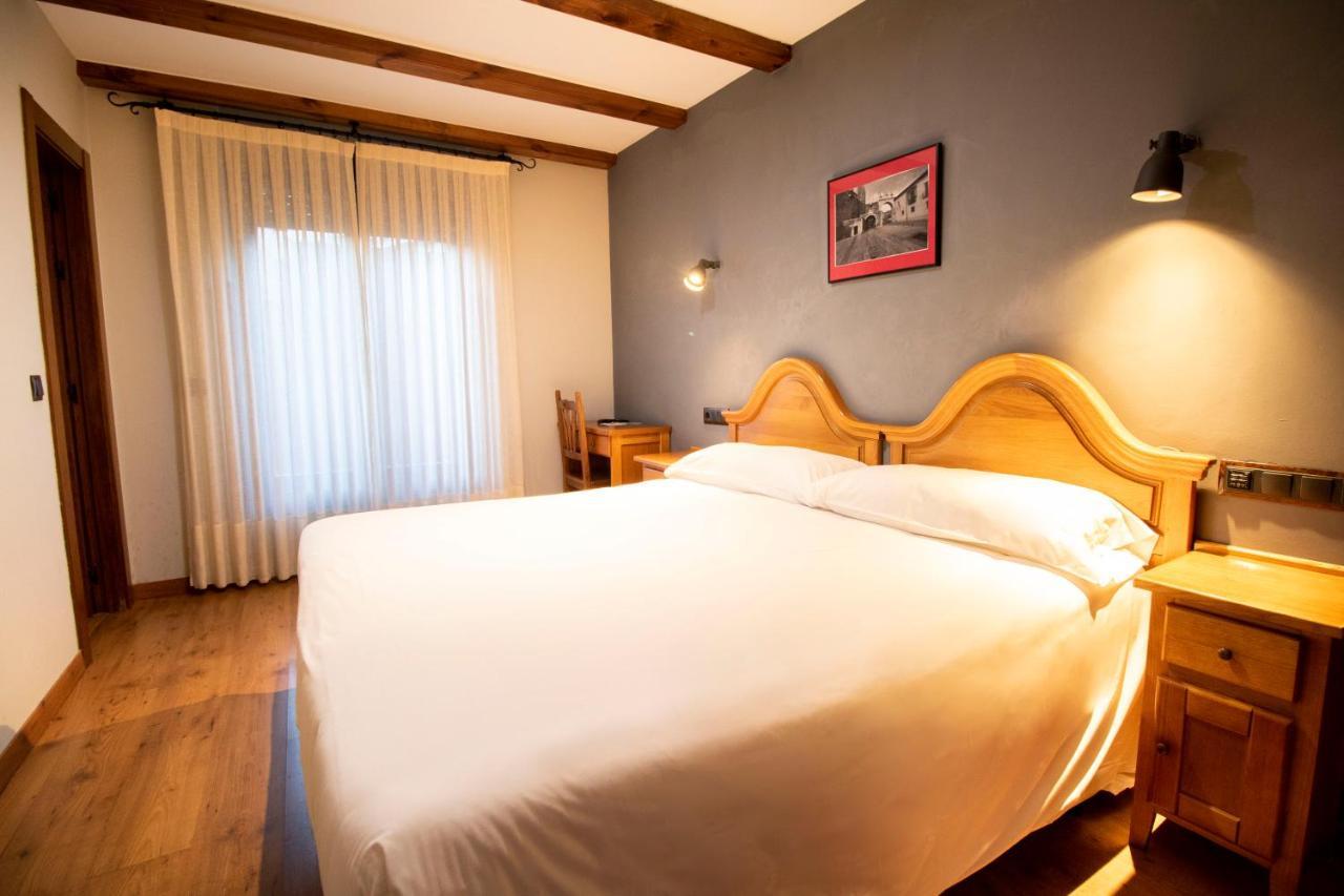 Alda Casco Antiguo Hotel Леон Екстериор снимка