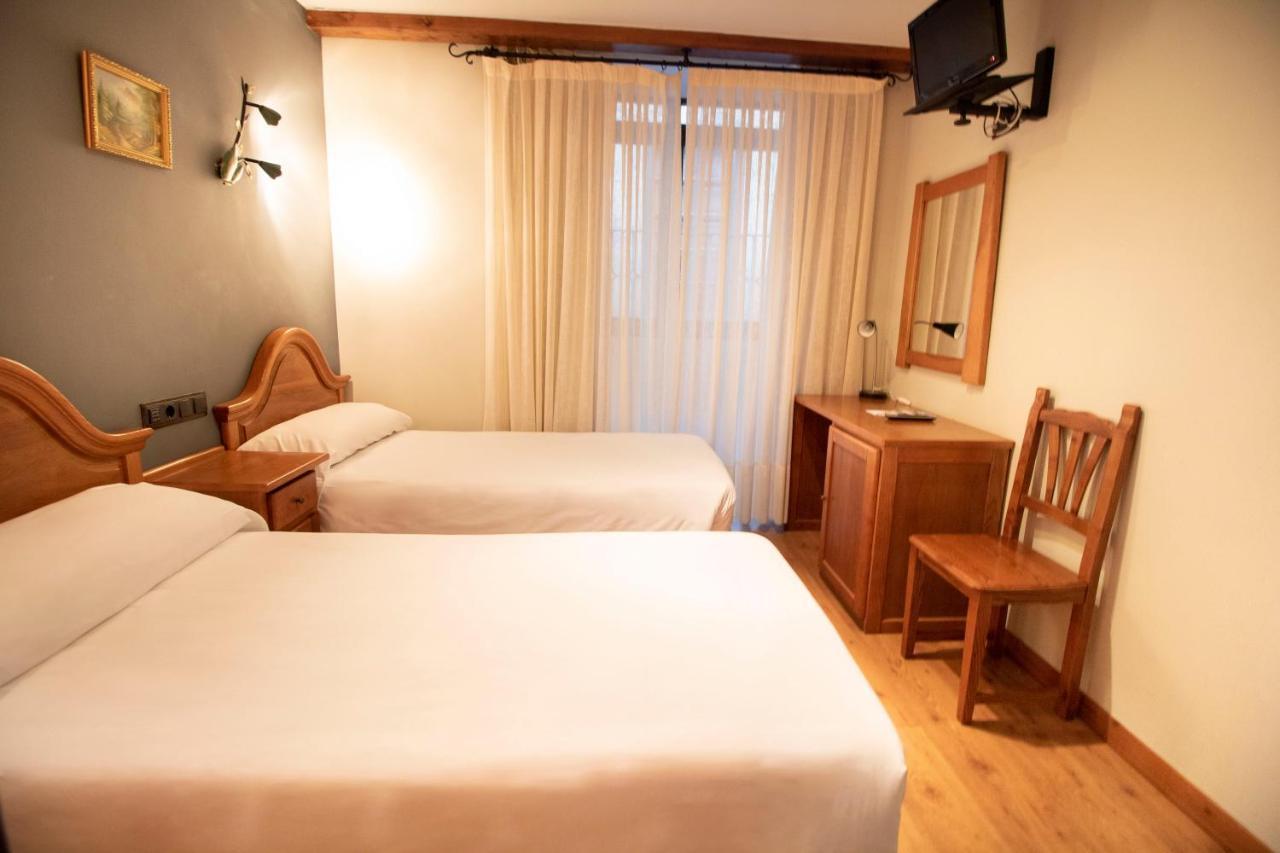 Alda Casco Antiguo Hotel Леон Екстериор снимка
